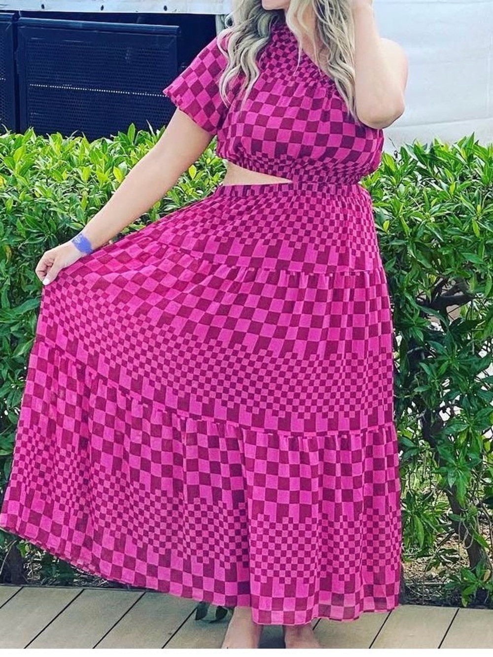 Versona Women’s Pink Fuchsia Checkered Maxi Dress